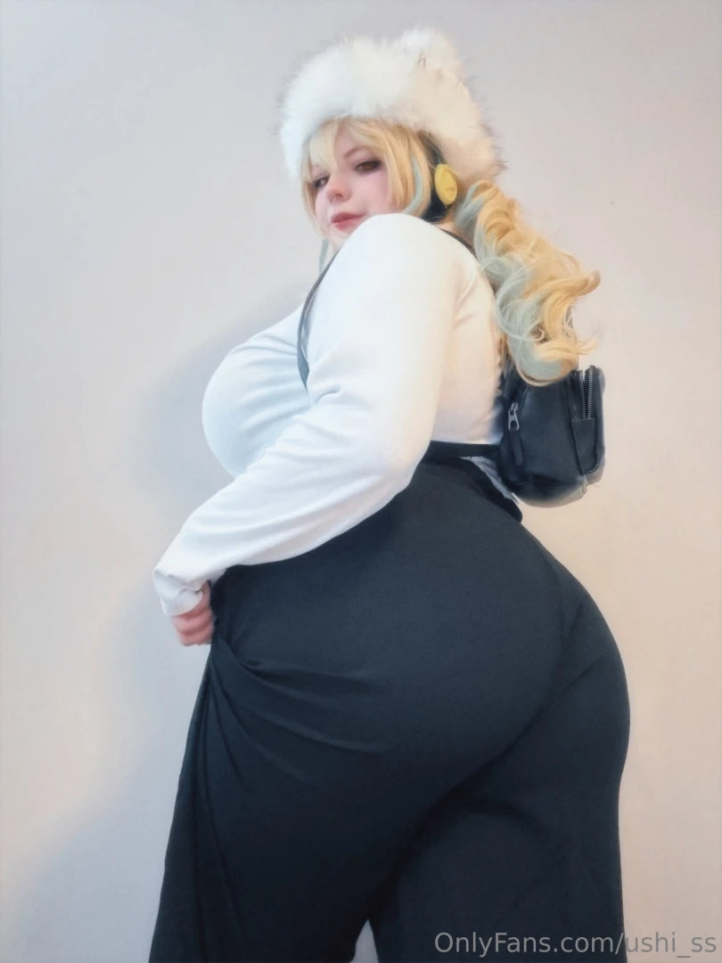 Happy wide girl winter 