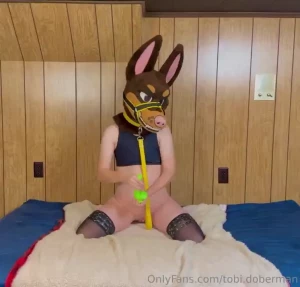 Just a little bit of hand action a short one for this evening- even