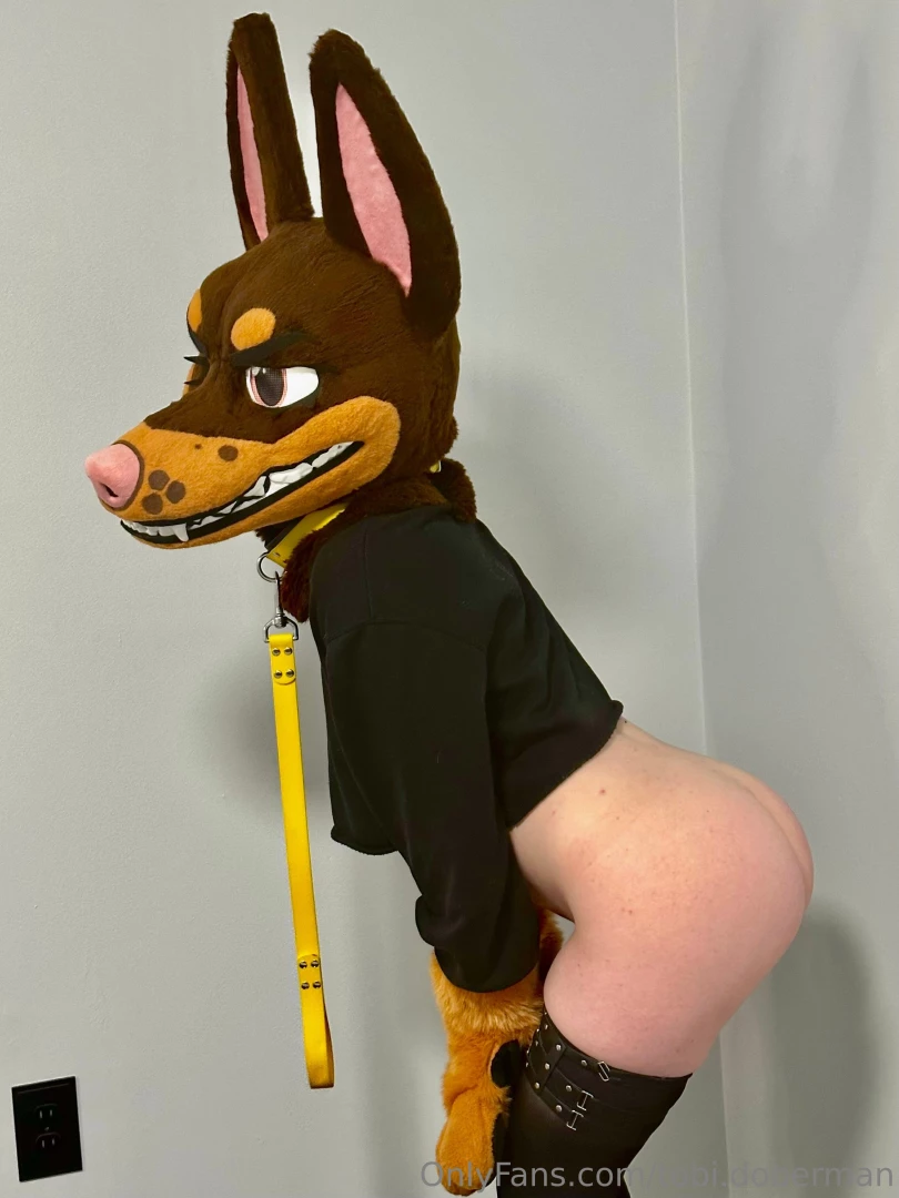 I stick my nubbins out reaaaaal far okay i don t have a good way to 