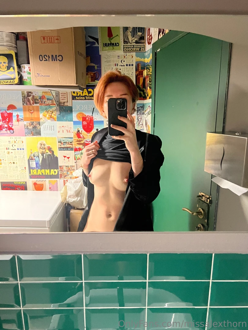 Dunno when the naked bathroom selfies became a thing but my phone is part 2 