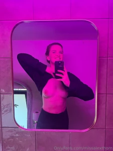 Dunno when the naked bathroom selfies became a thing but my phone is part 4