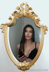 Light of my mirror tell me tell me the truth who is the most beautiful