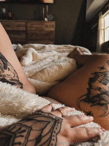 Cuddle time hop in part 1