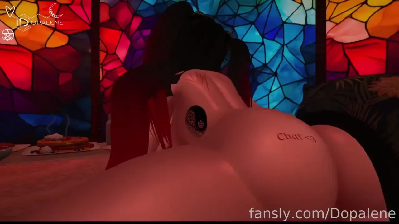 Morning my love lt 3 breakfast and meeeeee no voice just plaps 