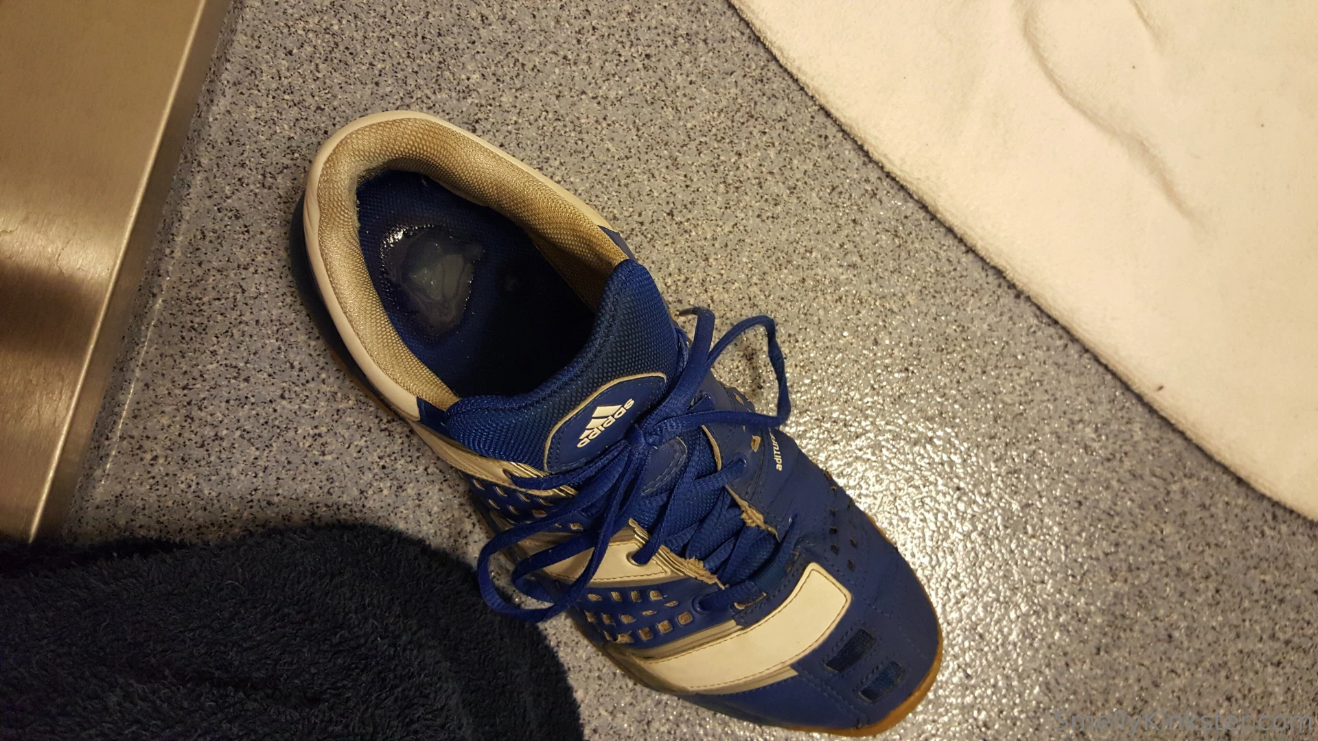Are u dropping your load on ur sox undies or inside nikes u can always part 3 