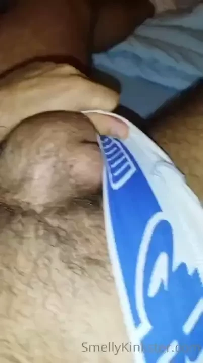 Sniff smellykinkster 