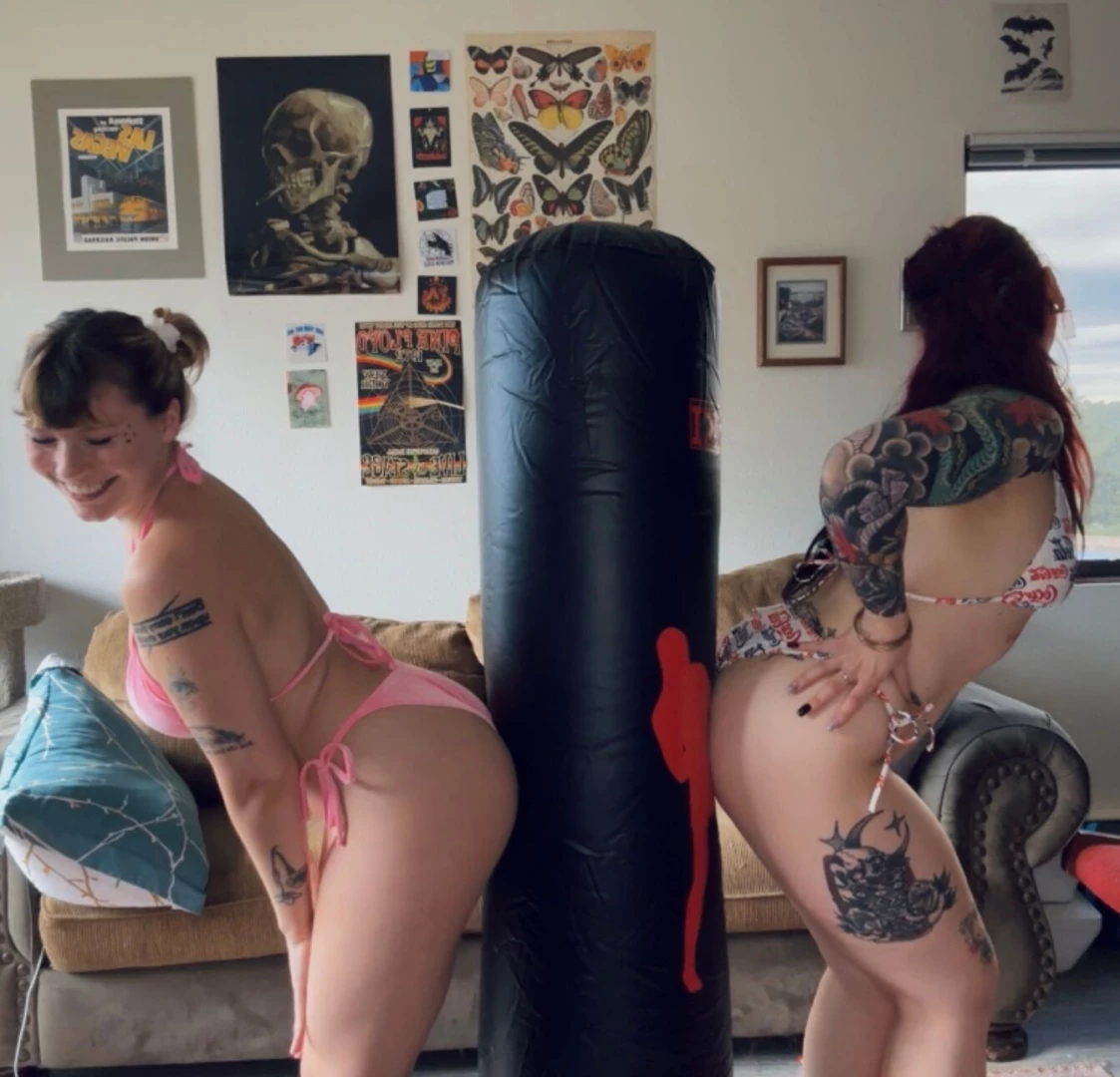 Who s ready for bimbo strip boxing 
