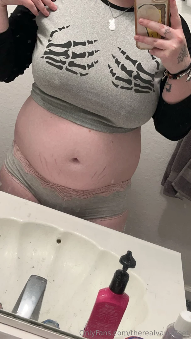 My biggest turn on ever is when my girl sucks on my big aching tits it 