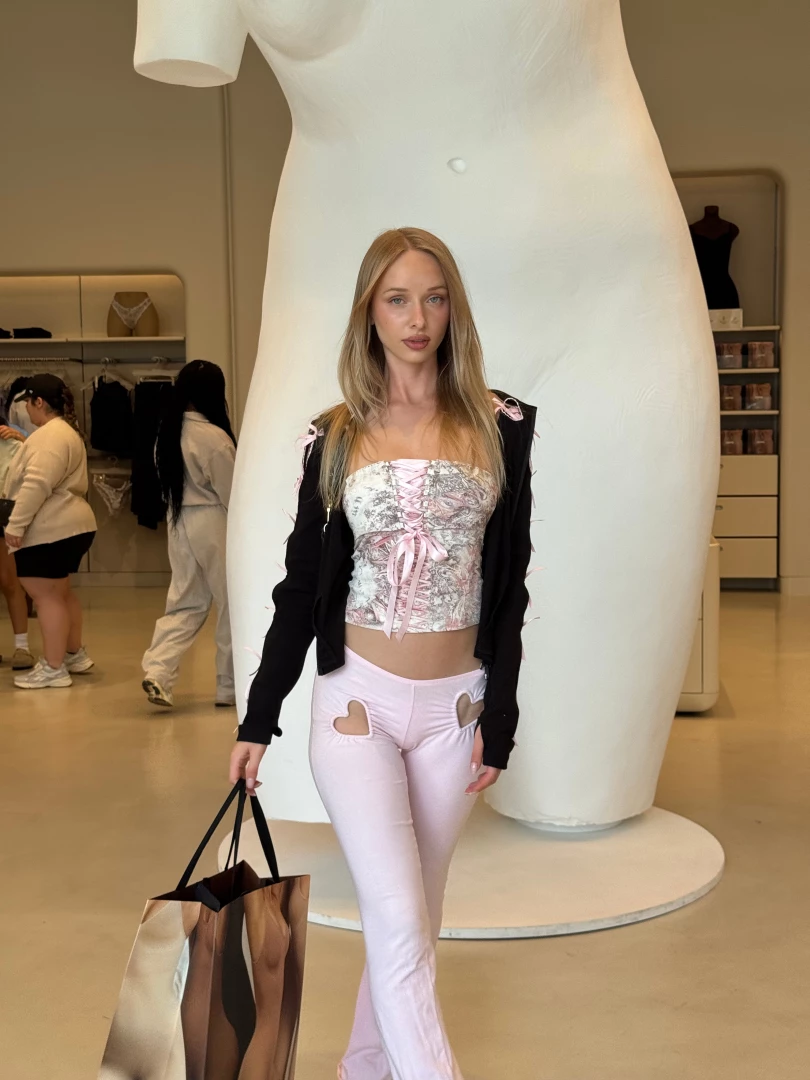 Shopping time part 18 