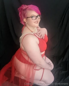 Goth goddess free for 10 fans only https onlyfans com emopink69 c94 ad part 1