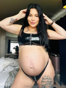 Do you like pregnant sexy mistresses well youre in the right place