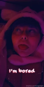 Just some snaps that i posted the other day if you wanna sub to my part 3