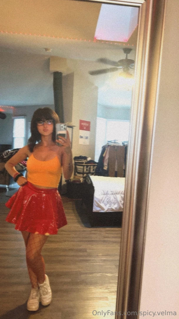 Wanna chat with velma 