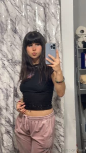 Send me a pic back