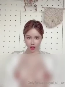 It s been a month since i get fucked i m so horny i can only play with