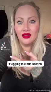 Pegging is kinda hot tho