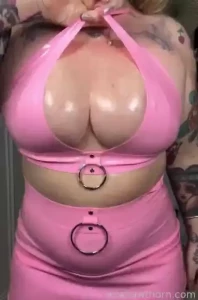 Cum over my shiny tits and sexy pink latex outfit in this hot joi vid