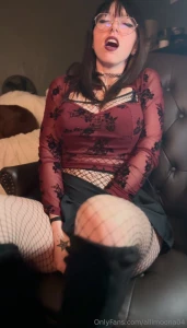 Now that i m doing soaking my panties it s time to play some games