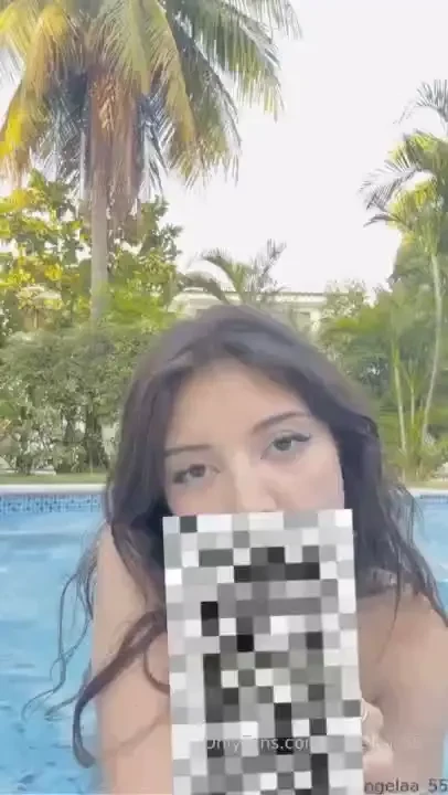 Sale unreleased blowjob video i went to the pool and was just too 