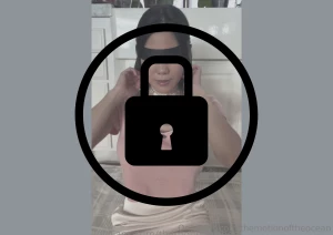 I want to squirt just for you i want you to take my clothes off i know