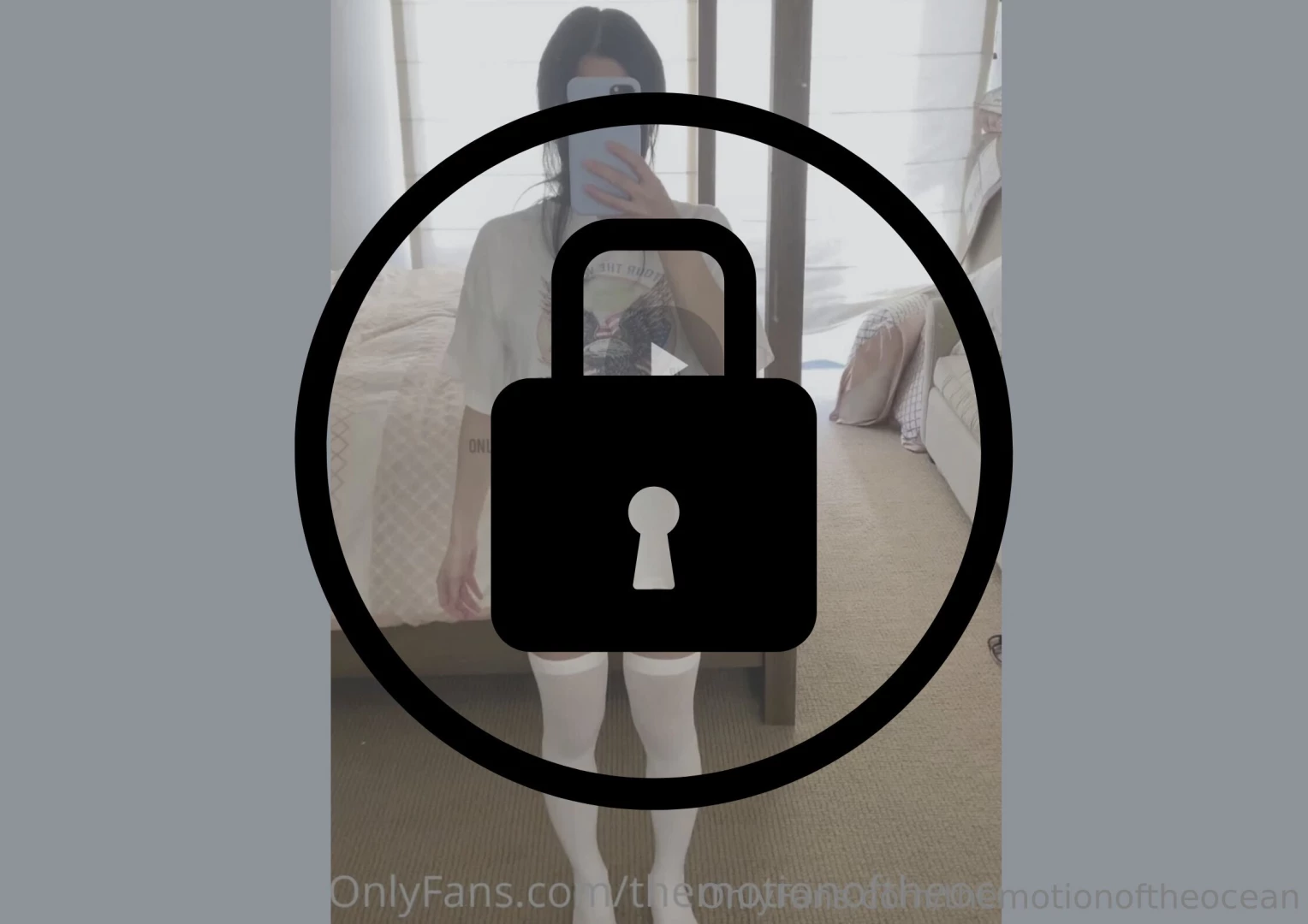 Playing with my clit feels so good do you like when i play with myself 