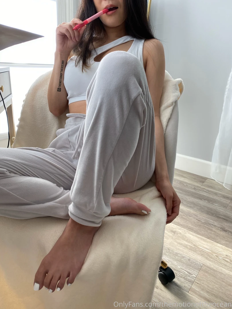 I hear you have a weakness for koreans 