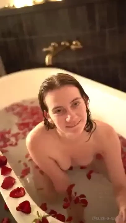 Join me in the bath of give me a load or both enjoy a fun countdown part 1 