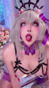 Ur butterfly maiden castorice is waiting for you don t let het pussy