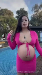Tiktok tuesday because i know you like watching them bounce
