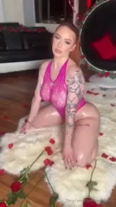 Feeling lonely let s chat in the dm s