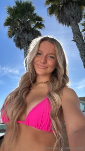 Need a sugar daddyyy