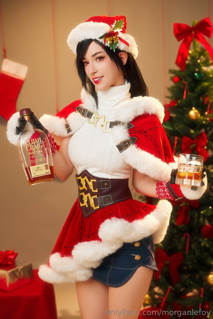 Wholesome cosplay moment fire of the holy flame tifa cosplay full set 