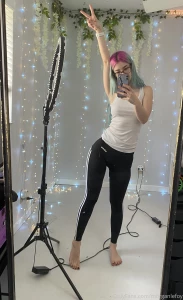 Thrifted some new leggings and was feeling myself check your inbox for part 1