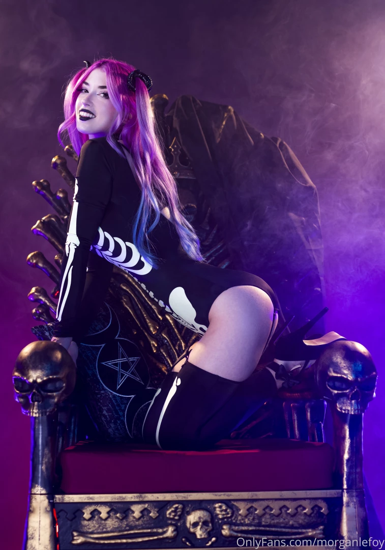 morganlefoy - So guys the bone throne set is here at long last you re gonna want to 