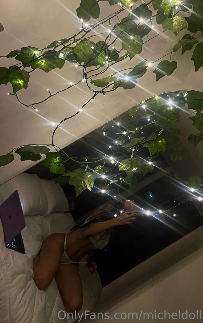 No tengo a quien modelarle mi ropita sexy part 2 