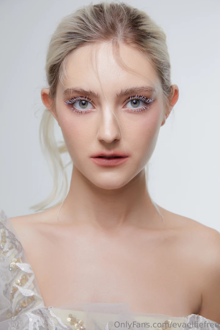 Are you feeling the christmas spirit yet vote and tell me how you re part 1 