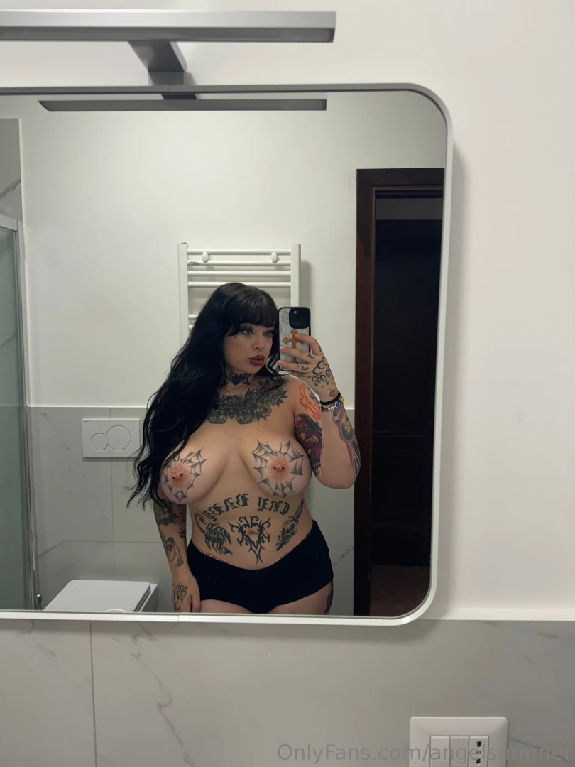 Need someone to pull these panties off me 