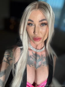 Your feral lady