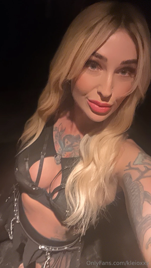 Your mistress is taking over tonight 
