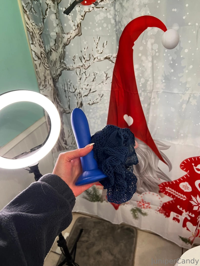 Ignore the animal hair i ve been on the floor 