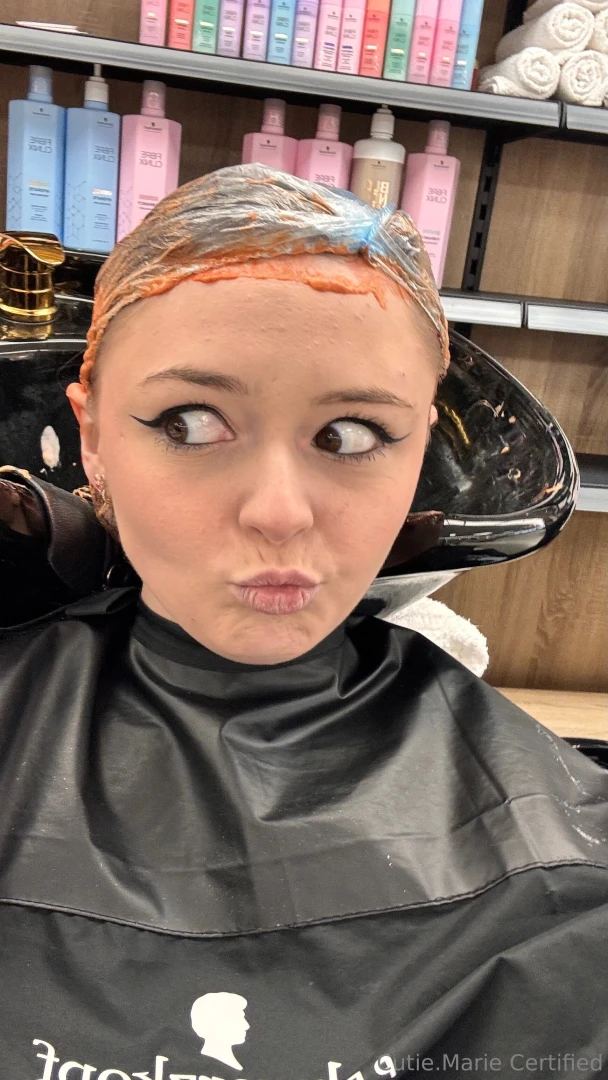 If you can guess which colour i got my hair in i ll send you a part 1 