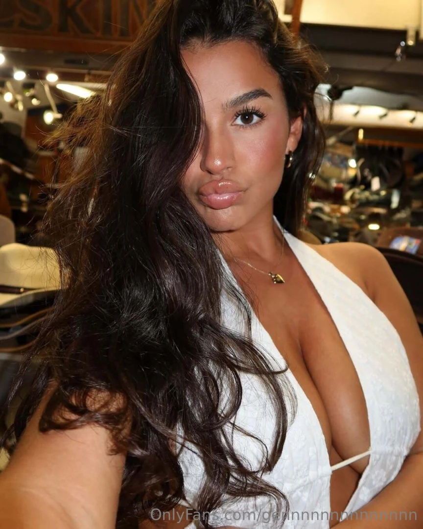 The holiday rush can be overwhelming so let s take a breather together 