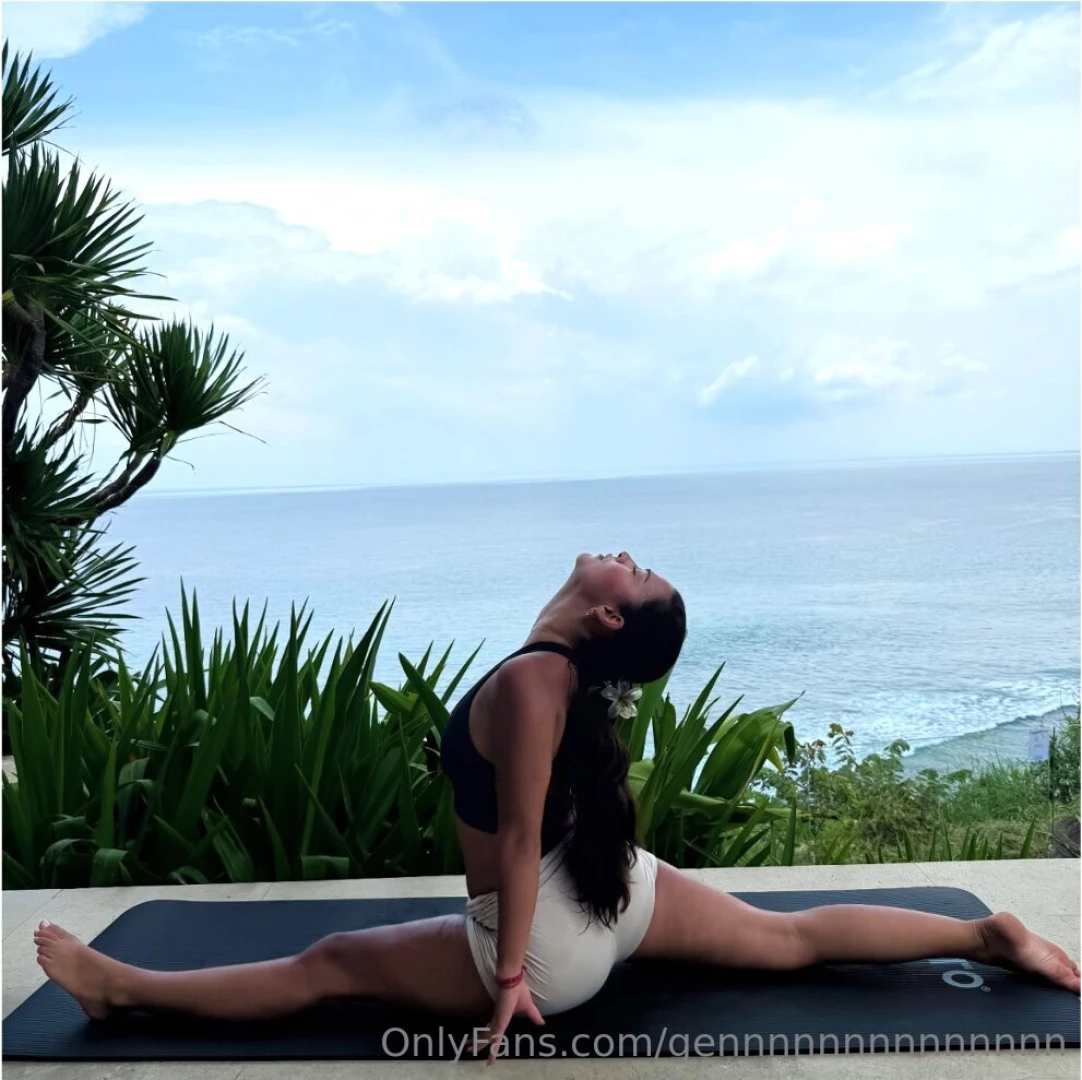 Think you can handle this kind of flexibility 