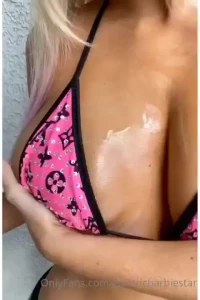 Happy titty tuesday part 1405