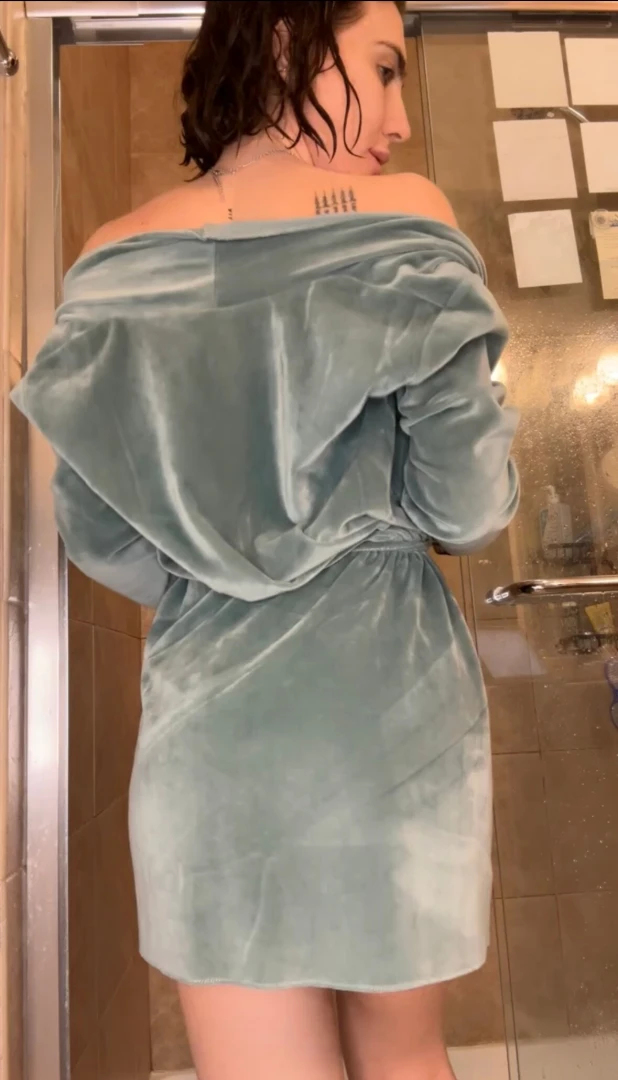 It s just me the hot water and maybe your message waiting when i get 