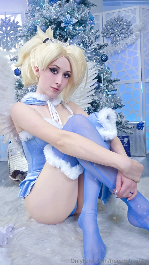 I accidentally peeked at the gift you got me under the tree i probably 