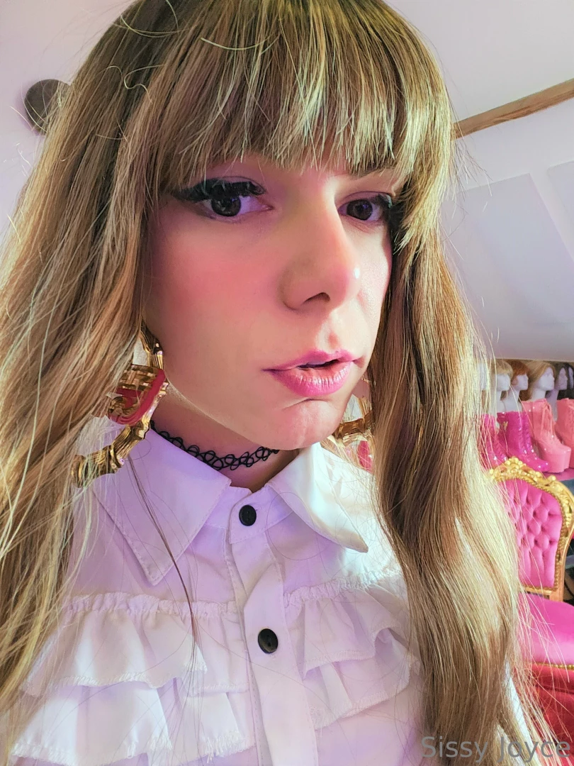 Sissy story time -------------------------------- 2 years ago my part 7 