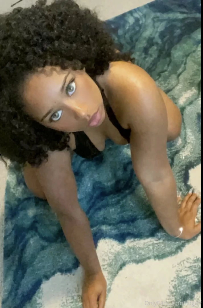 I love being on my knees for you now make me gag 