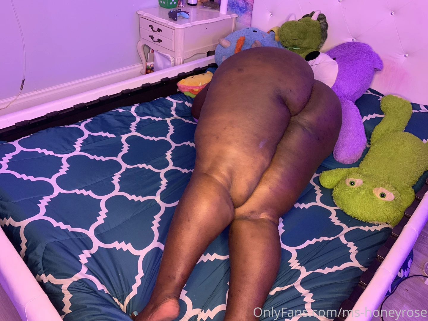 Just showing off my cute purple lingerie and these cute purple marks part 9 