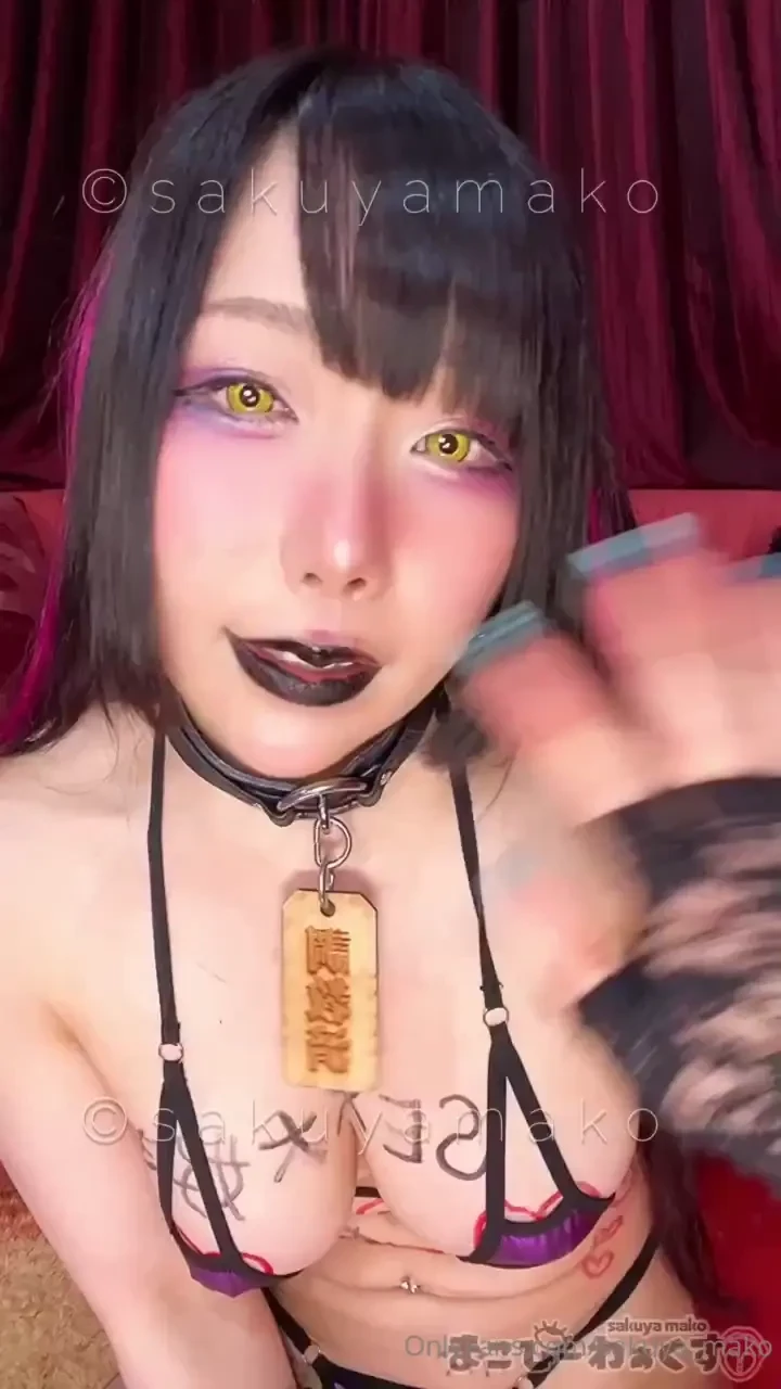 Fantia january 2024 post summary black lipstick cumdump showing off 